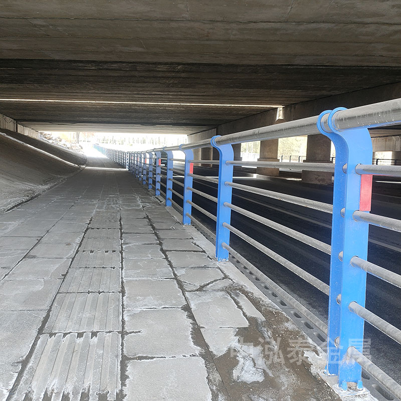 道路护栏