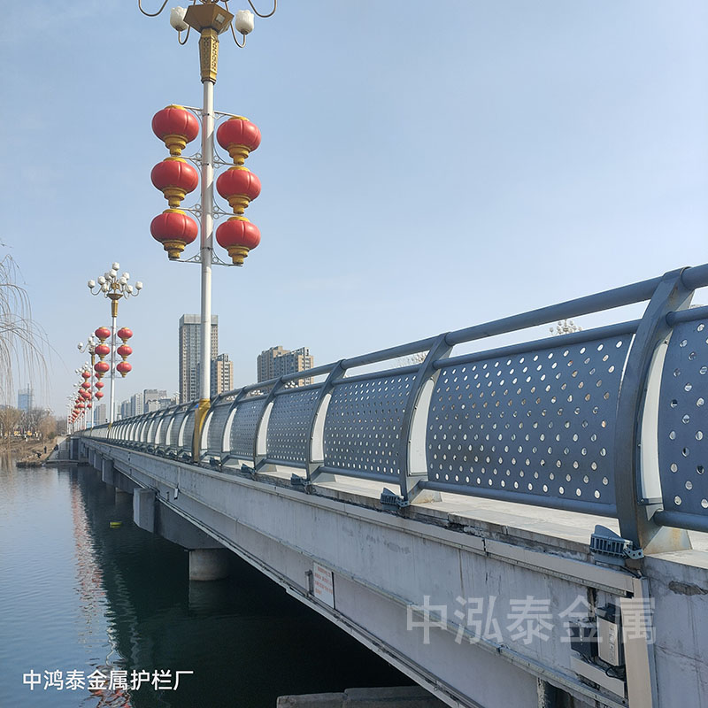 桥梁护栏